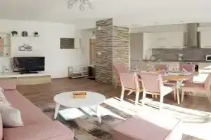 Lion Apartment, Zagreb