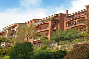 Apartment Residenza del Pascià by Interhome, Oggebbio