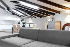 Attic floor venice apartment, Marghera