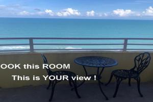 Ocean Walk Resort Magnificent Ocean Front View, Daytona Beach