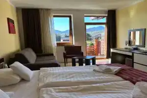 Apartmán 289, Besenova