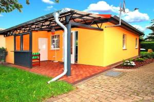 Bungalow Am Spreeufer, Guest house, Lubben