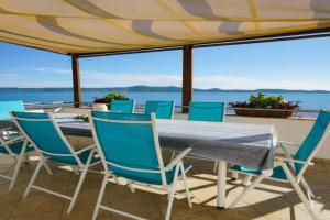 Big apartment with sea view Ero, Bibinje