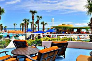 Wyndham Ocean Walk Resort 2332-0 - Vacation in Comfort and luxury - 2BR Oceanview, Daytona Beach