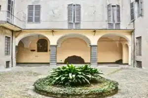 Two rooms apartment in Palazzo Malaspina, Piacenza
