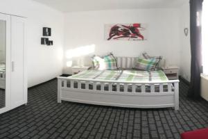 Ferienwohnung Charlett Apartments, Dresden