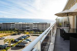 Evasion Marine - T2 Vue mer - Terrasse - Plage à pied Apartments, Ajaccio