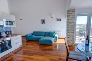 Luxurious Villa in with Pool, Betina