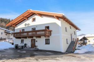 Apartment Schloßmühle by Interhome, Fuegen