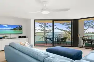 Eastbourne U6 80 Esplanade Apartments, Caloundra