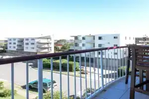 Explorer Cove Unit 6 31 Kennedy Pde Apart-hotel, Caloundra