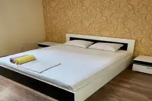 Studio Apartment -bilya Vokzalu-nedaleko vid Tsentru-Gorodotska 131, Lvov