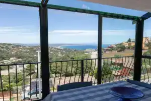 Caseta de - céntrica y con vistas Guest house, Begur