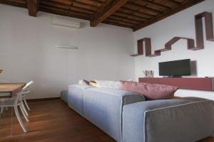 Tabacchi Luxury apartment in historical center near toll Parking, Lucca
