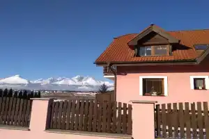 Villa Maria, Velka Lomnica