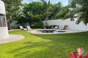 Casa Iola, Cancun