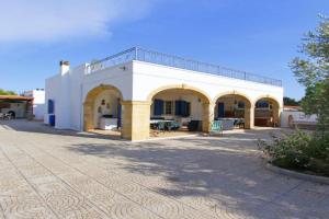 Mirto House, Lido Marini