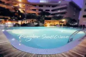 Sea & Wave #2 Coral Bay Apartment, Pangkor