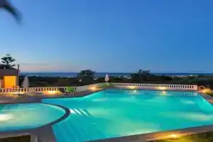 Villa Pandora - Petit Bonheur, Maleme