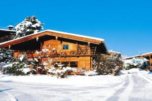 Chalet in near Spieljochbahn Lift, Fuegen