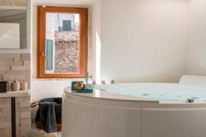 Massaroom a Corte, Conversano