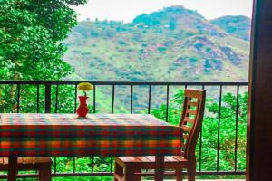 Sunburst view Mini-hotel, Ella