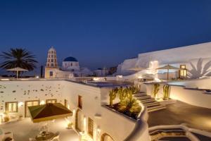 Radiant Santorini Apart-hotel, Messaria