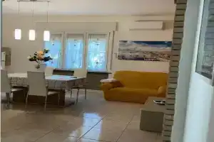 Pierluigi's House, Cagliari