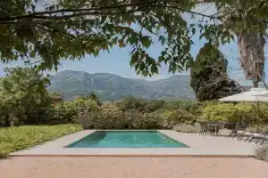 Can Busquera Villa, Soller