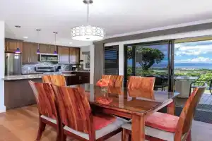 Upscale! 2-2 with Ocean View Guest house, Wailea