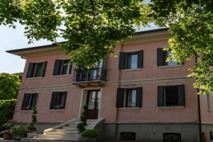 Villa Trevisi - APARTMENT-free parking, Treviso