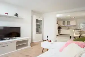 Antonella Apartments, Vrboska