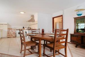 Appartement lumineux à - 3 pièces, 54m² - Proche plage et commerces, stationnement inclus - FR-1-477-100 Apartments, Carnac