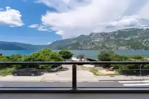 Apartment Risinium, Risan