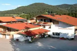 Beim Schutzbichler Apartments, Reit im Winkl