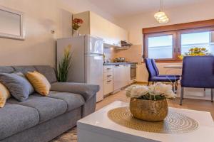 Sweet house with free parking, Pula