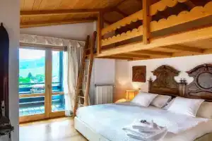 Charming Mountain Penthouse, Aprica