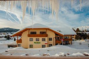 Appartement SEPPI by MoniCare (Haus Claudia) Apartments, Seefeld