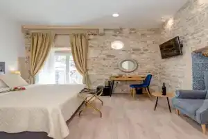 Princ Heritage Rooms, Split