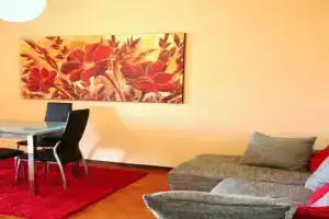 Appartamento La Margherita con parcheggio privato gratuito e biciclette Apartments, Sarzana