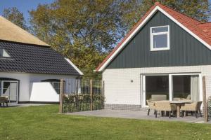 Family Texel Stay w Garden Guest house, De Cocksdorp