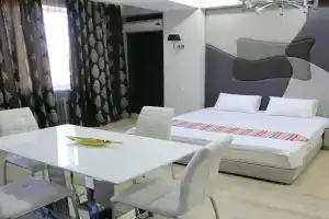 Royal Gold Apartment, Bishkek