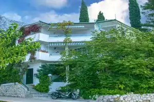 Apartments by the sea Zivogosce - Porat, Makarska - 16763, Drasnice