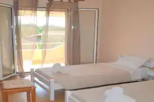 Lefkothea Apartments, Kassiopi