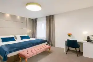 Flos Luxury Rooms, Split