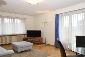 1BR in the center with balcony - Mill 351 Apartments, Zurich