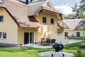 Reetdachhaus Kiek In` Wald Guest house, Ahlbeck