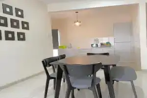 3 Bedrooms FULLY AIRCOND,near MSU , stadium, Petaling Jaya