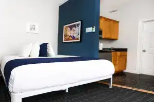 Heart of South End, Convenient, Comfy Studio #42, Brookline