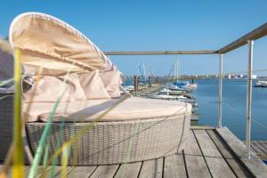 Hausboot Bosse Hotel, Burg auf Fehmarn